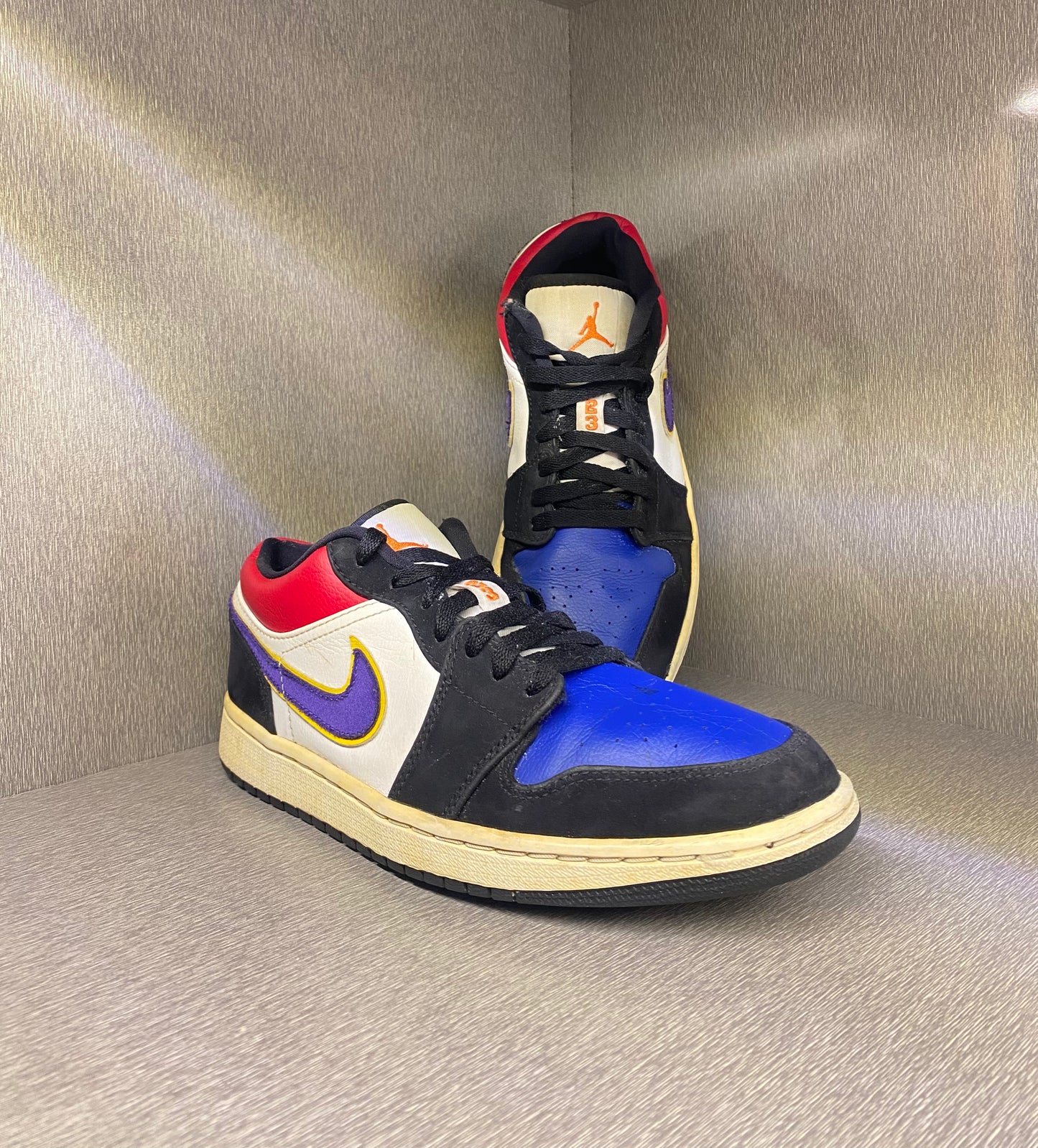 NIKE AIR JORDAN 1 RETRO LOW RIVALS