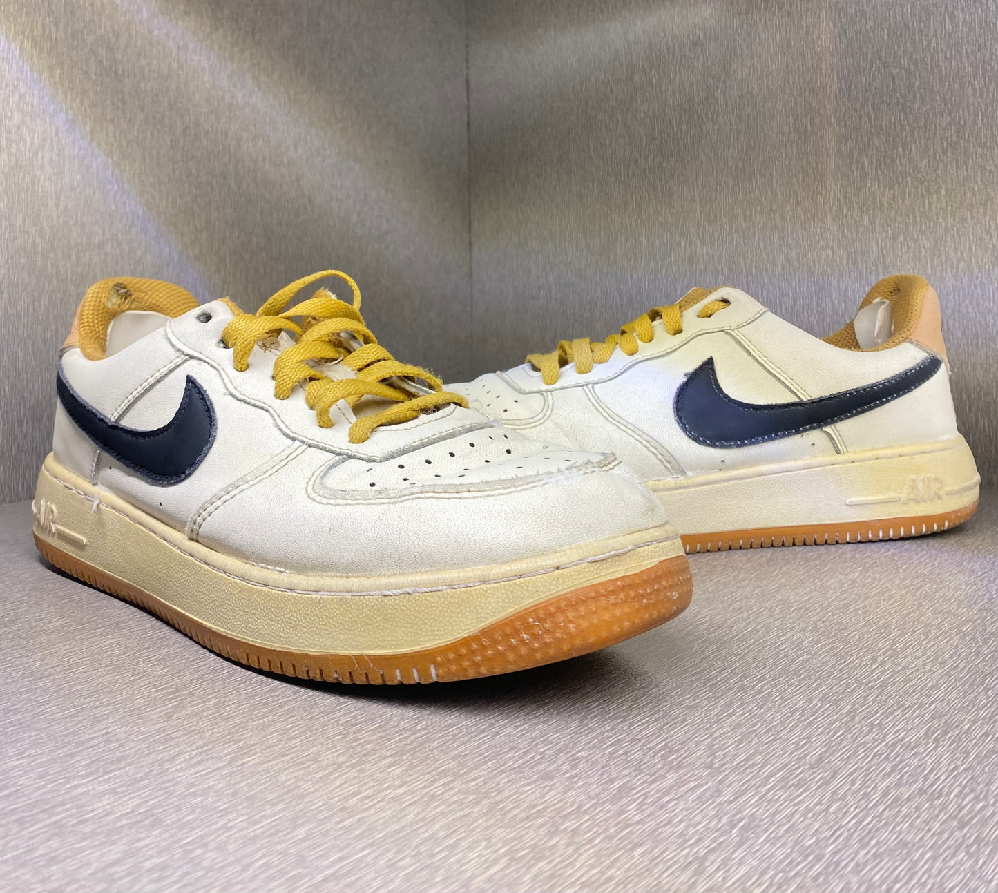 AIRFORCE 1 SAIL BLACK/GOLD