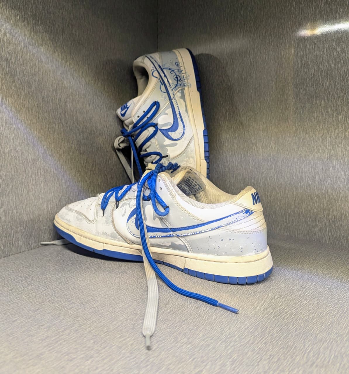 NIKE DUNK LOW HYPER ROYAL