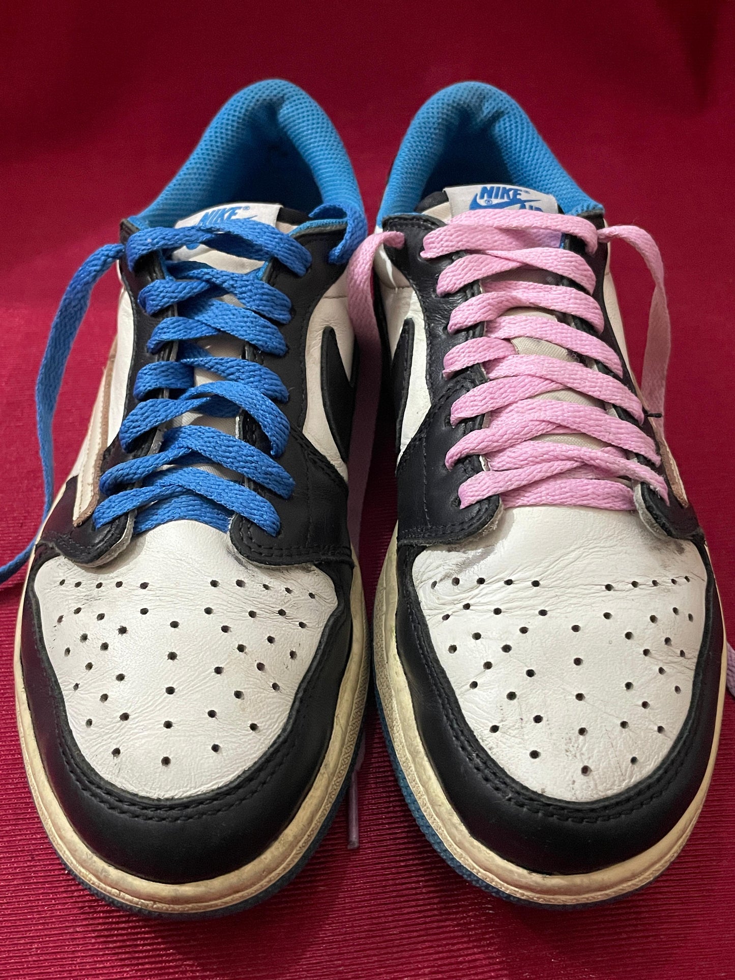 NIKE AIR JORDAN 1 FRAGMEN X TRAVIS SCOTT