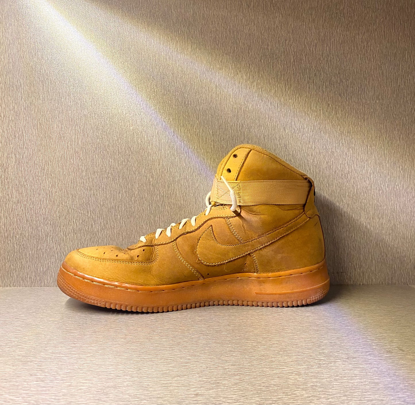 Nike Air Force 1 High LV8 3 WHEAT