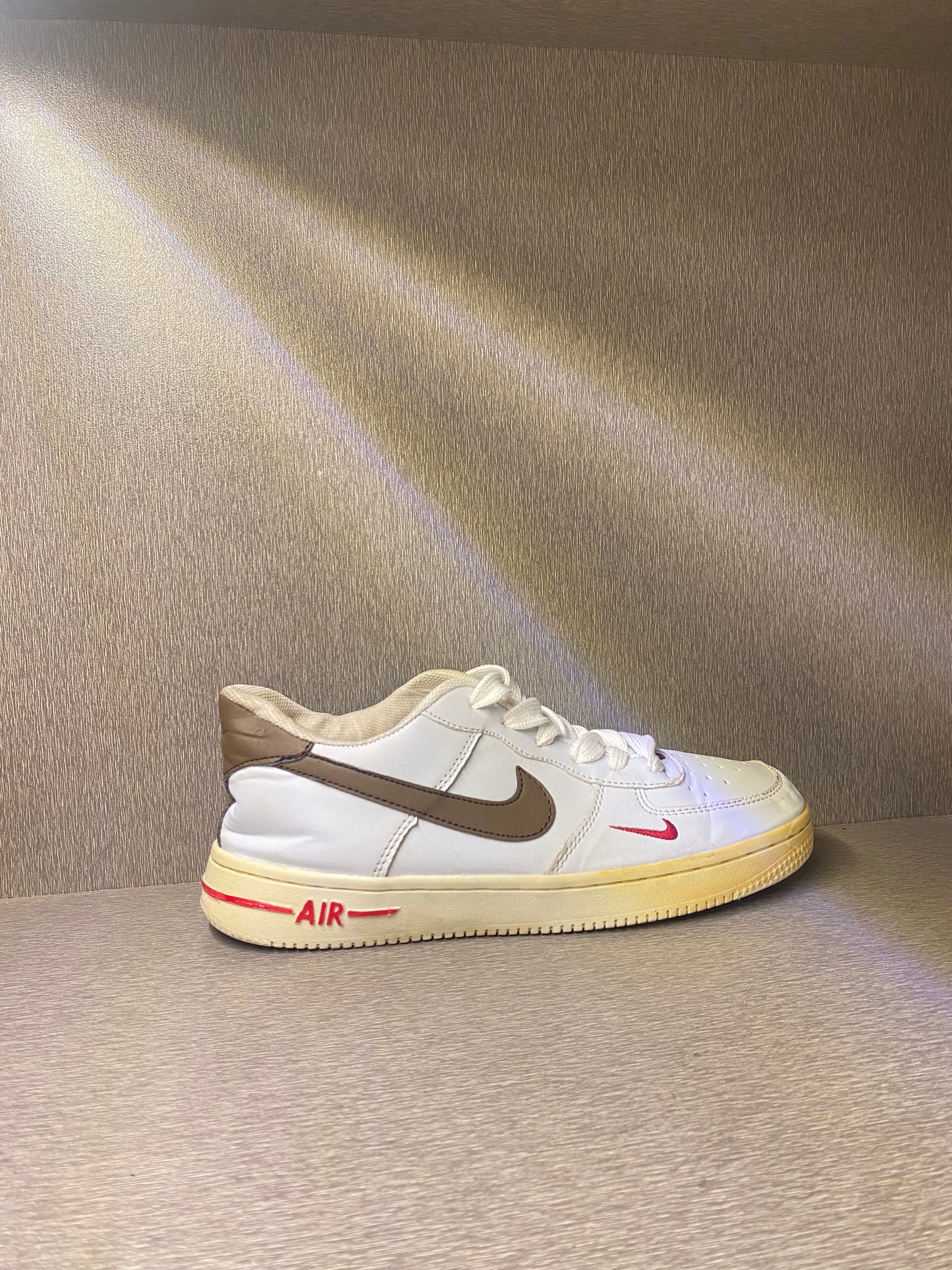 NIKE AIR FORCE 1 LOW SWOOSH