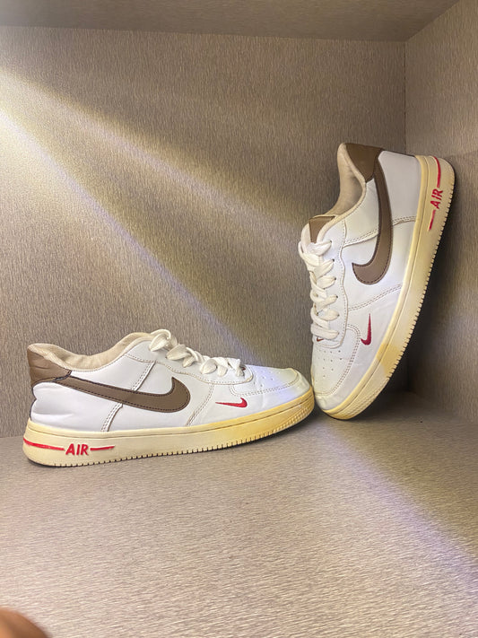 NIKE AIR FORCE 1 LOW SWOOSH