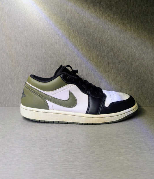 Nike Air Jordan 1 Low sneakers in the "Black Toe Medium Olive"