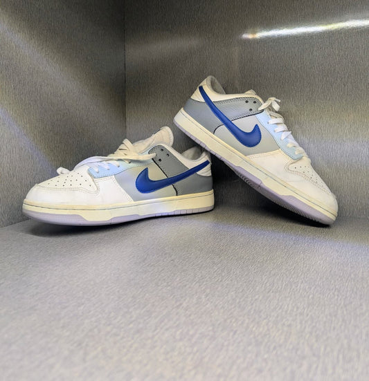 Nike Dunk Low "Ivory Hyper Royal"