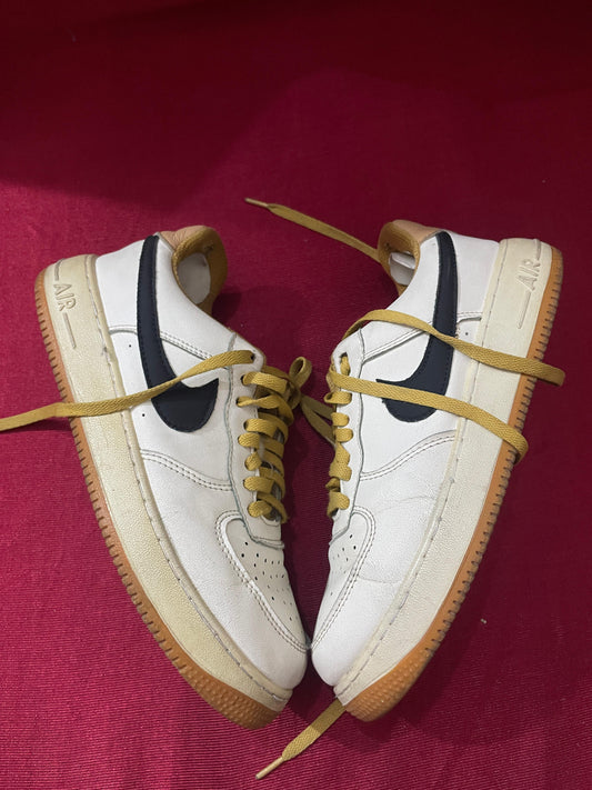 NIKE AIRFORCE 1 LOW SAIL BLACK