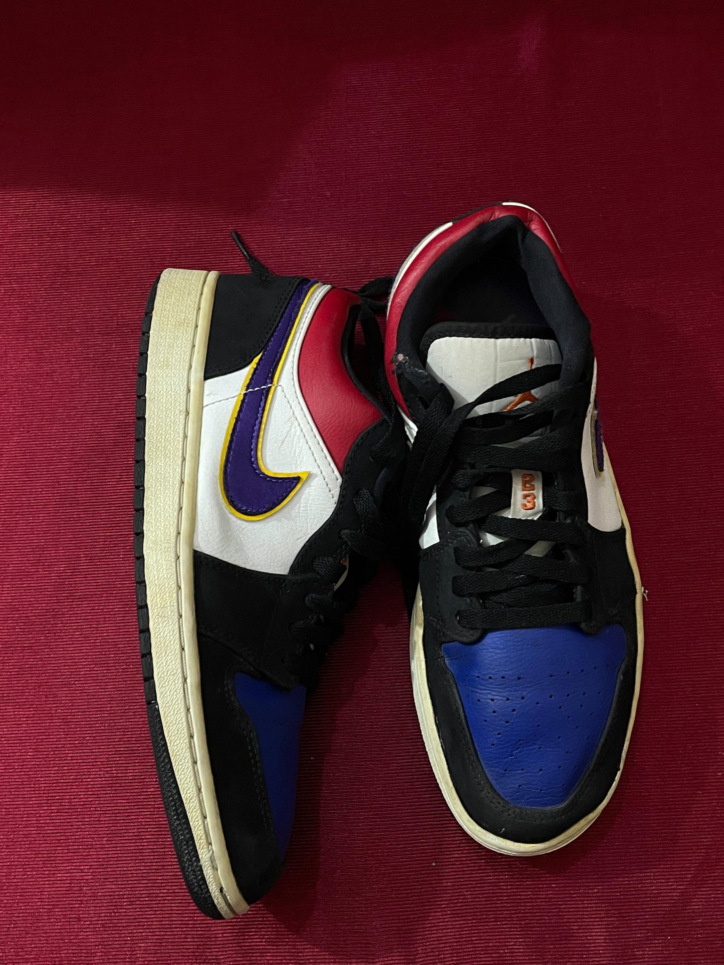 NIKE AIR JORDAN 1 RETRO LOW RIVALS